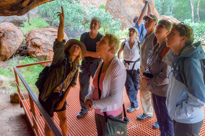 Full Uluru Base Walk at Sunrise Including breakfast - Key points to know before booking