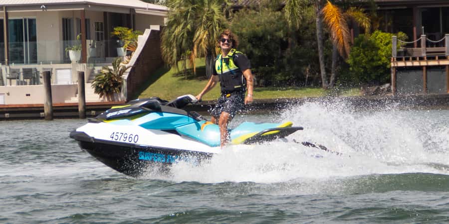 Gold Coast: 30-Minute Jet Ski - No Slow Zones - Free Photos - Mansions, beaches, and yachts from the water