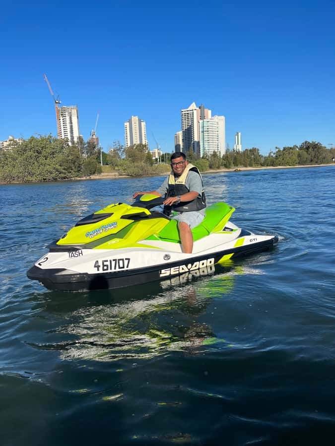 Gold Coast: 30-Minute Jet Ski - No Slow Zones - Free Photos - How the price works for two people