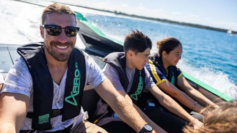 Gold Coast: 360-Degree High-Speed Jet Boat Adventure - Arriving at Sea World Cruises Terminal