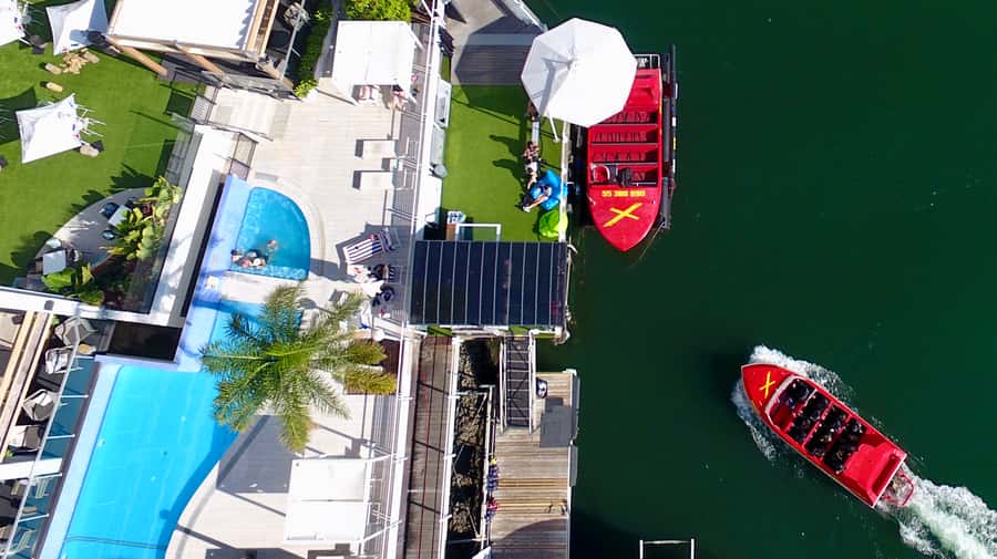 Gold Coast: 55-Minute Extreme Jet Boat Ride - How wet and intense is it?