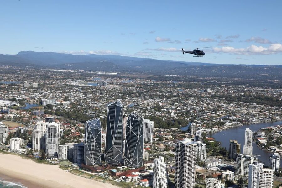 Gold Coast: Coastal City Scenic Helicopter Flight - Broadbeach, Burleigh Heads, and Point Danger