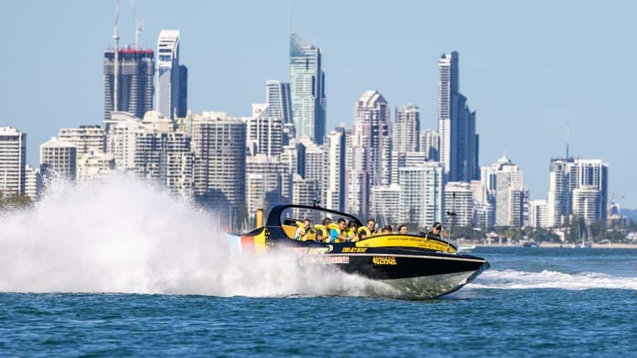 Gold Coast: Extreme Jet Boat Blast Ride - Leaving Cavill Avenue for the Southern Broadwater