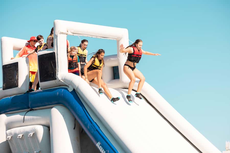 Gold Coast: GC Aqua Park Session in Broadwater Parklands - When the 100-minute pass earns its keep