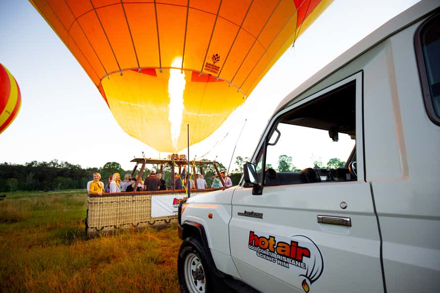Gold Coast: Hot Air Balloon Flight and Vineyard Breakfast - Why sunrise is the right time to fly