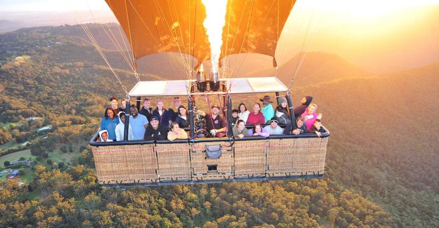 Gold Coast: Hot Air Balloon Flight with Buffet Breakfast - Timing, transfers, and the real effort involved