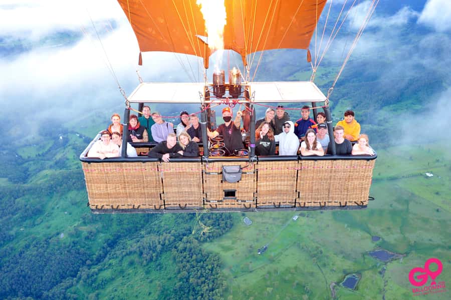 Gold Coast: Hot Air Balloon Flight with Buffet Breakfast - Meeting at the Sheraton Grand Mirage