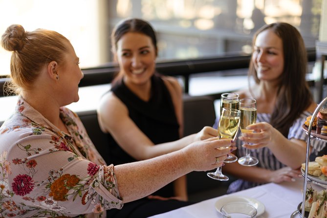 Gold Coast Hot Air Balloon with 5 Star Champagne Buffet Breakfast - Booking advice for a smoother morning