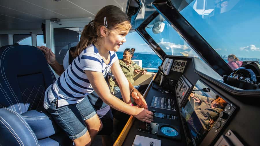 Gold Coast: Premium Whale Watching Cruise - Choosing your departure and preparing well