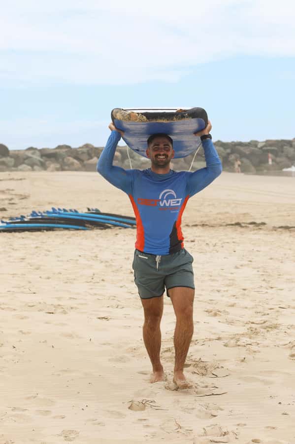 Gold Coast's Favourite Learn to Surf Lesson (Ages 13+) - Why the five-to-one ratio matters