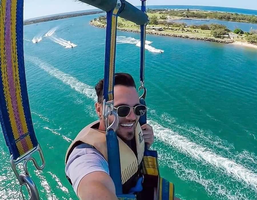 Gold Coast: Surfers Paradise Parasailing with Free Photos - Rising above Surfers Paradise and South Stradbroke Island