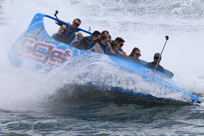 Gold Coast V8 Jet Boat Rapid Ride - The safety briefing and first moments on the Broadwater