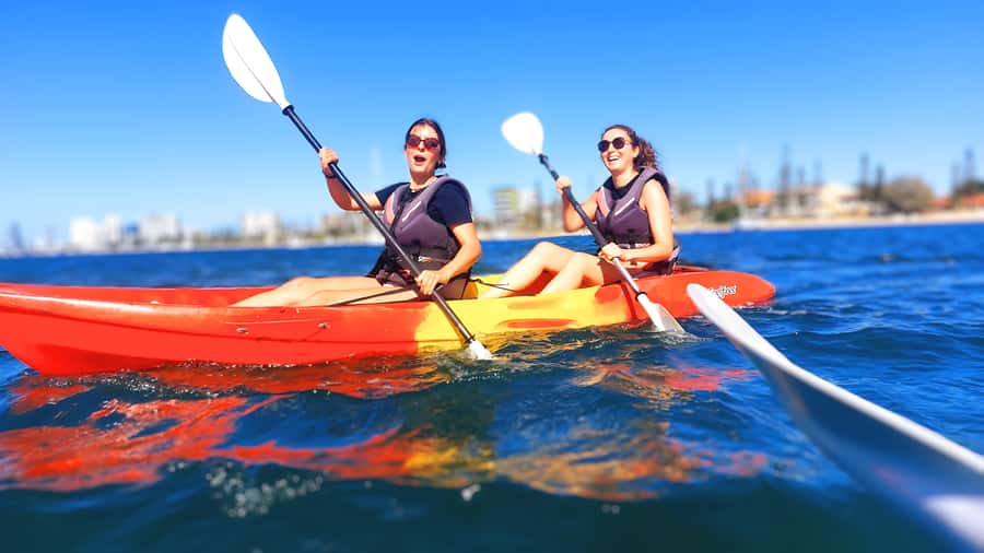 Gold Coast: Wave Break Island Kayaking & Snorkeling tour - Learning to paddle before crossing the Broadwater