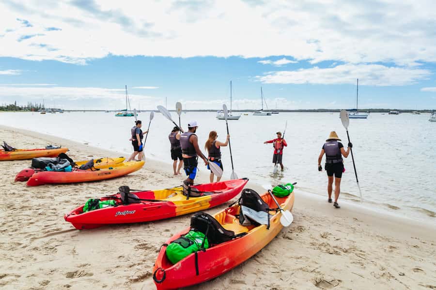Gold Coast: Wave Break Island Kayaking & Snorkeling tour - The return paddle and the real fitness question