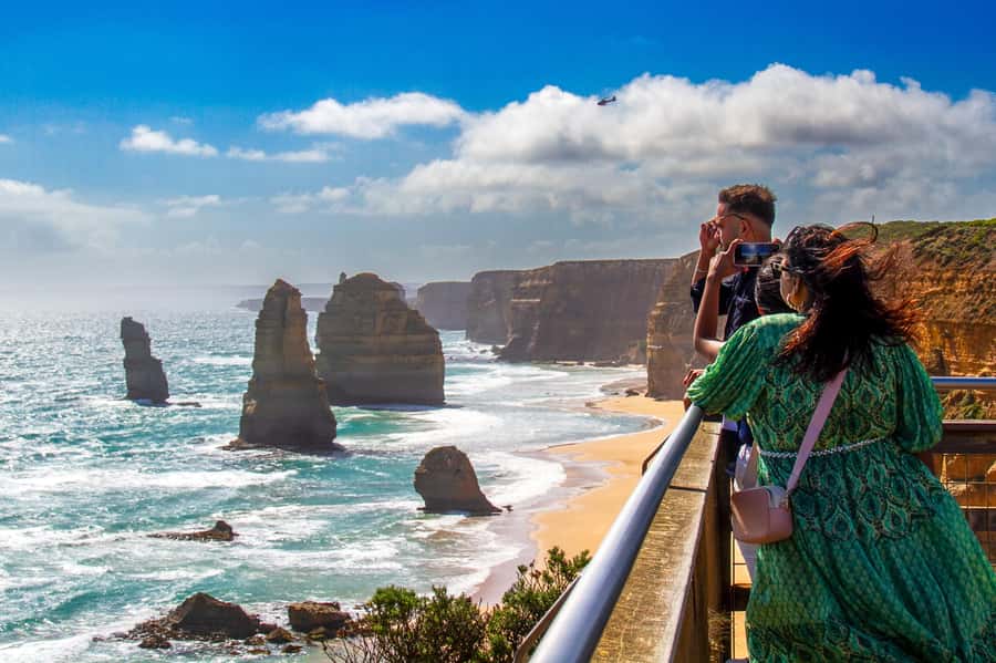 Great Ocean Road Tour w/ Deluxe Minibus & Top-Rated Guide - Great Ocean Road tour at a glance