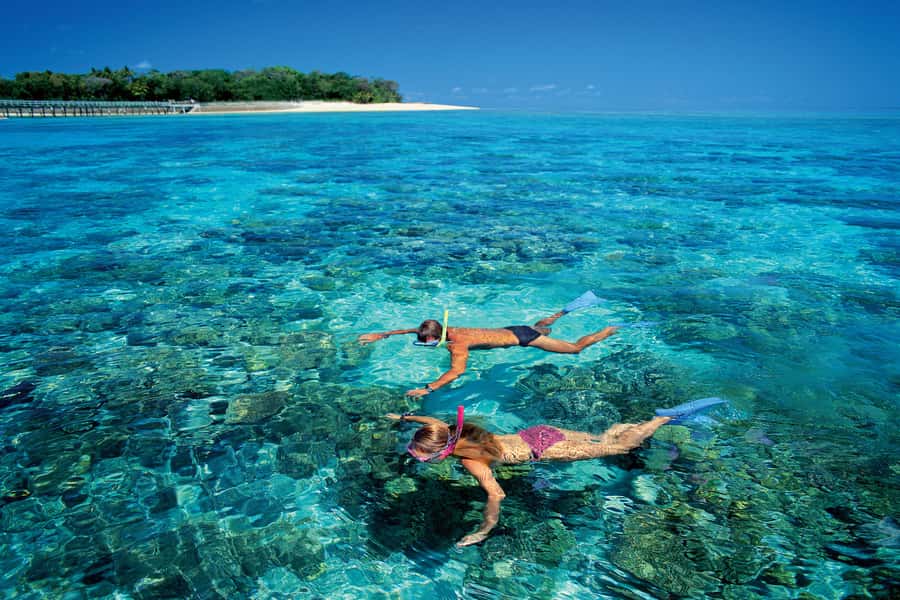 Green Island Fly & Cruise Package - Why seeing the reef twice makes this package worthwhile