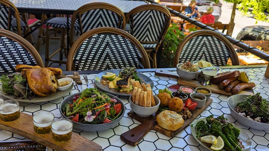 Hahndorf Hidden Gems: Full-Day Adventure - The 15-minute view from Mt Lofty