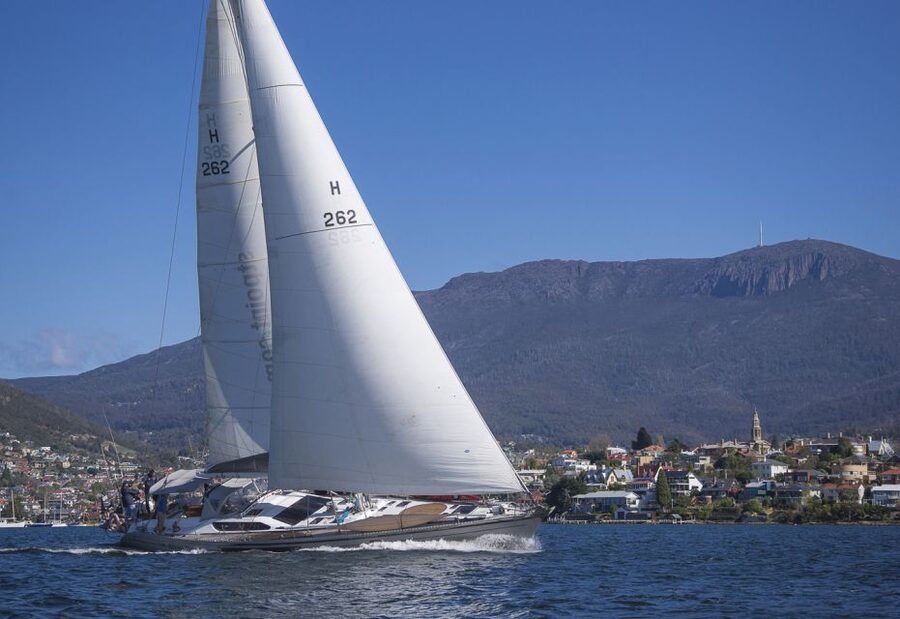 Hobart: Luxury Yacht Scenic Sailing Tour with Snacks - Who will enjoy this cruise most?