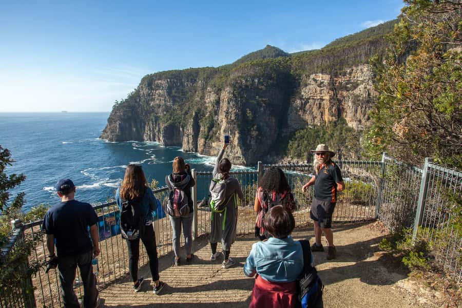 Hobart: Port Arthur, Richmond & Tasman Peninsula Active Tour - Cruising around the Isle of the Dead