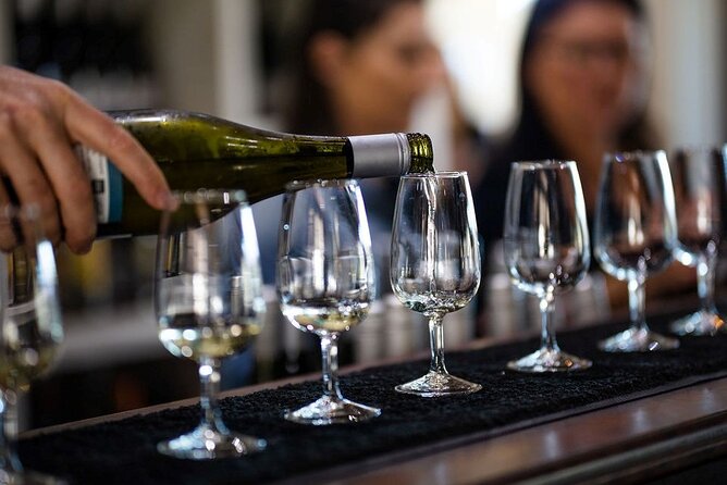 Hop on Hop off Wine tasting tour to Tamborine Mountain - Rain, timing, and what to wear