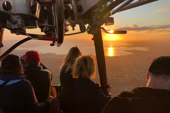 Hot Air Balloon Flights Geelong (The Great Ocean) + Breakfast - One hour in the air above Geelong