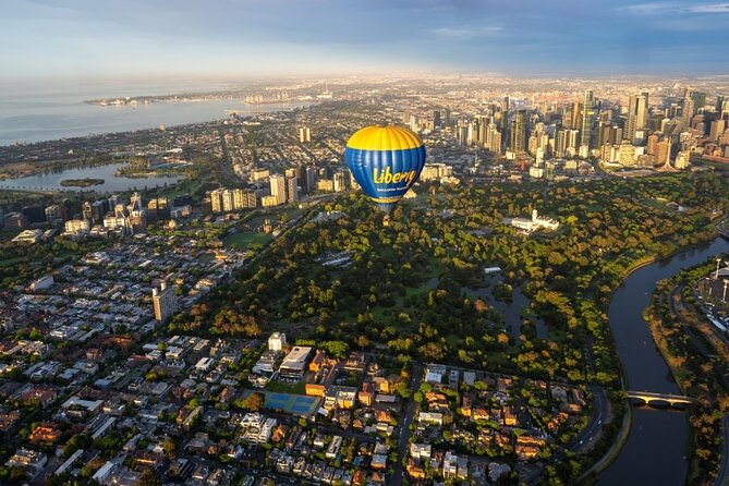 Hot Air Balloon Flights over Melbourne City (optional breakfast) - Key points to know before booking