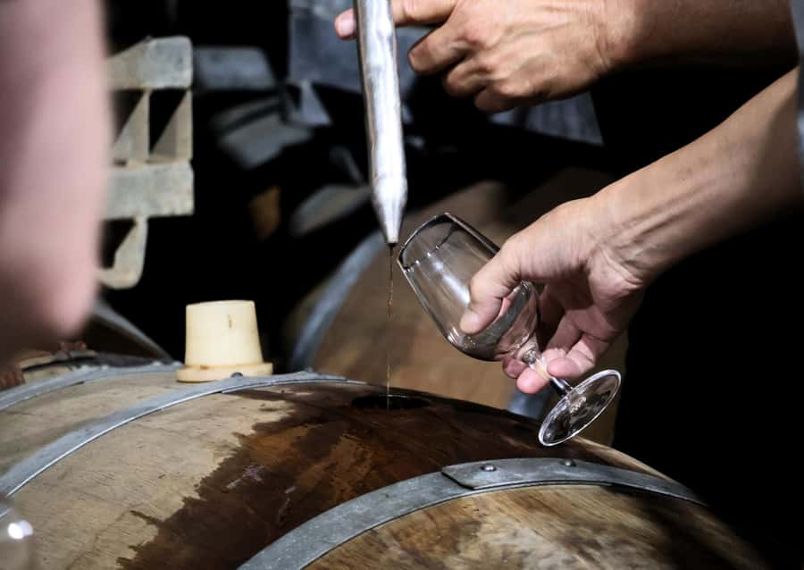 Hunter Valley: Wine, Chocolate and Lunch All Inclusive Tour - What the long drive means for you