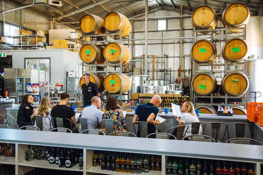 Hunter Valley: Wine, Spirits, and Cheese Tour with Lunch - A six-hour introduction to Hunter Valley
