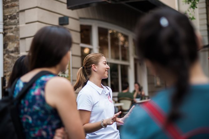 Iconic Adelaide Walking Tour - The Mortlock Wing and Adelaide’s bookish side
