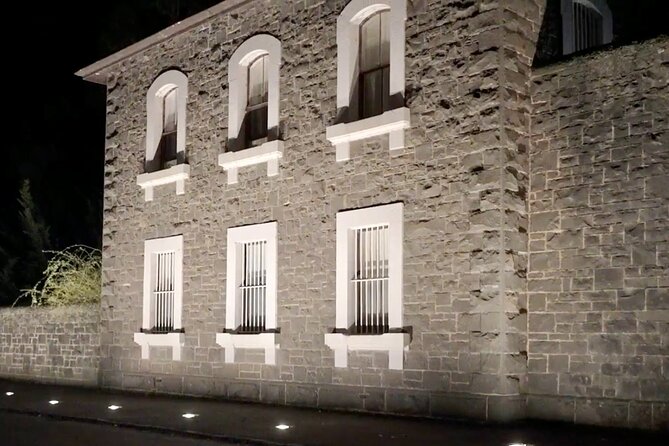 J Ward Lunatic Asylum Ghost Tour - The guides make a real difference
