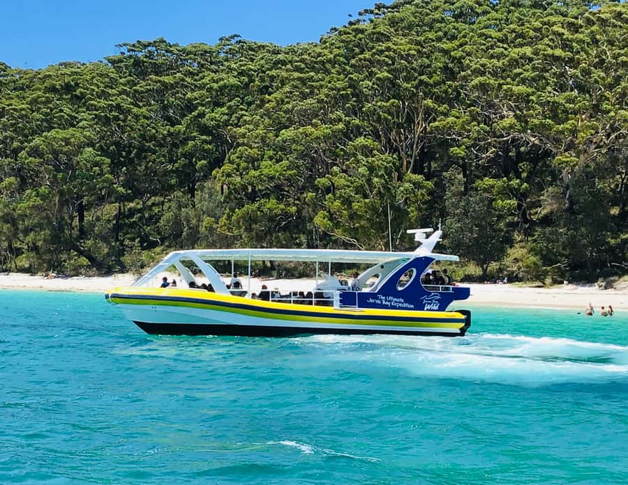 Jervis Bay: 2-Hour Cruise of Jervis Bay Passage - Point Perpendicular and the Bay’s Rocky Edge