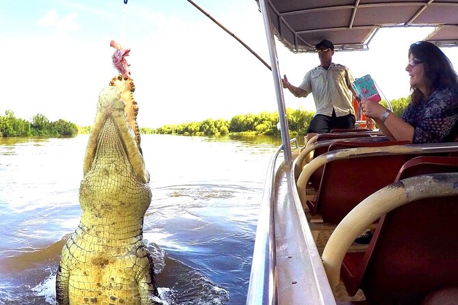 Jumping Crocodile Cruise with lunch - Humpty Doo Hotel puts lunch in the middle of the day