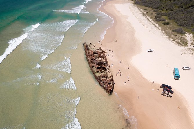 K'gari (Fraser Island) Explorer 2-Day Tour - Day one: sandblow, rainforest, and Lake McKenzie