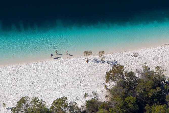 K'gari (Fraser Island) Explorer 2-Day Tour - Guides, coach comfort, and group size