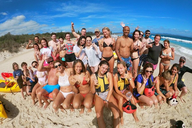 Kayaking with Dolphins in Byron Bay Guided Tour - Riding the waves and handling rough conditions