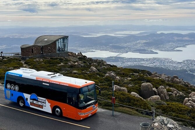 kunanyi/Mt Wellington Explorer Bus- Return Tour (2.5 hours) - The summit at 1,270 metres