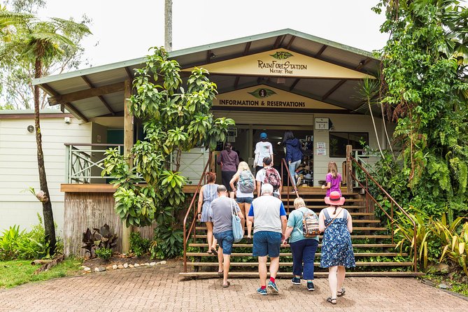 Kuranda Scenic Railway Day Trip from Cairns - Getting to Kuranda by cableway or railway