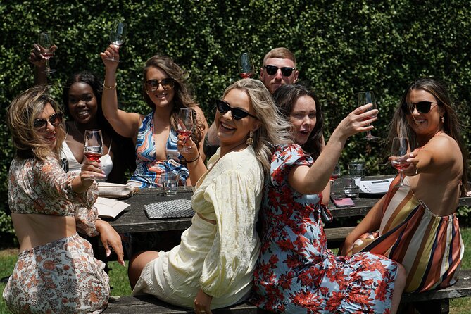 Laid back, Yarra Valley Wine Tour: Wine, Cider, Gin, Beer + Choc - The guides shape the mood