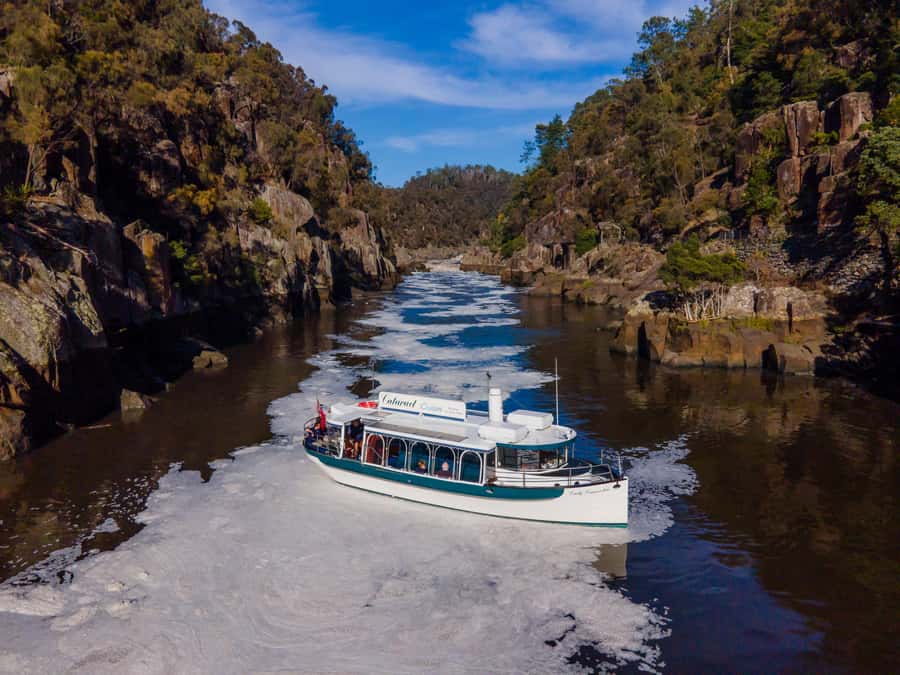 Launceston: Cataract Gorge Adventure Cruise Open Ticket - The quiet approach to the gorge