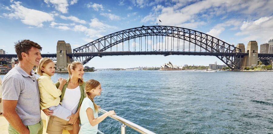 Lunch Cruise with Live Jazz on Sydney Harbour - What arrives on your lunch plate
