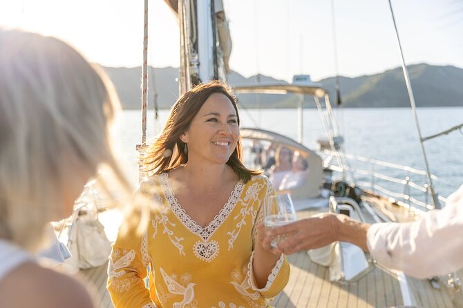 Magnetic Island Sip and Sail Sunset Cruise - Why the 12-person limit matters