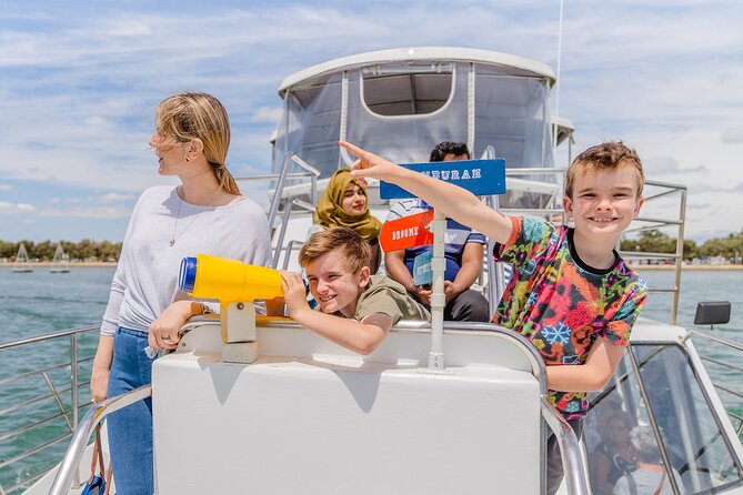 Mandurah Dolphin Cruise and Views - Why this cruise works so well for dolphin watching