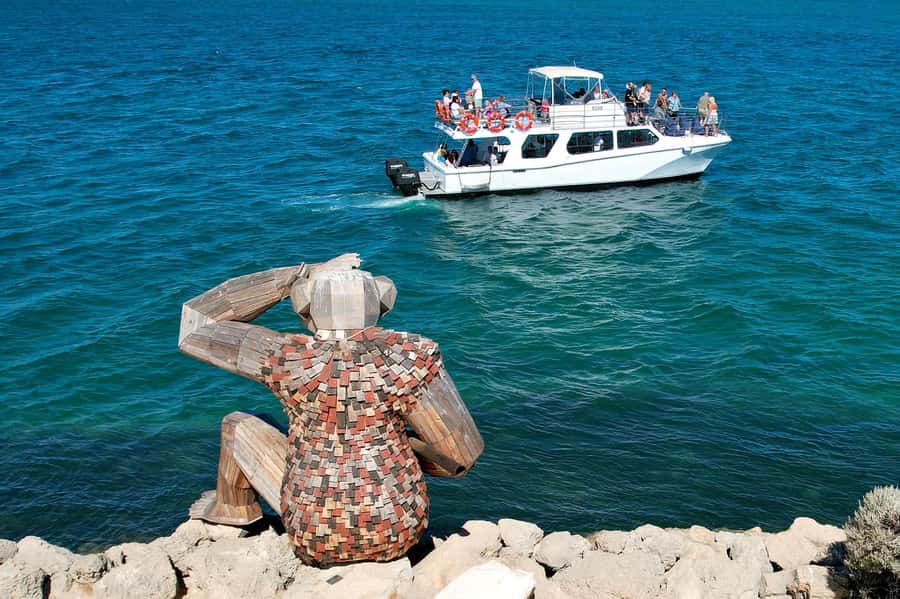 Mandurah: Dolphin & Giant Sightseeing Cruise - Fish and chips from Cicerello’s