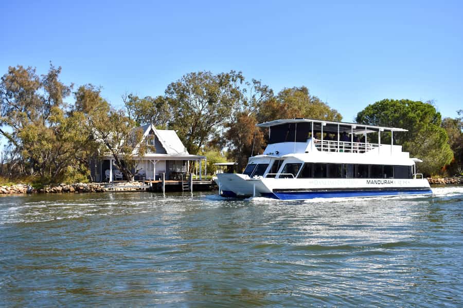 Mandurah: Murray River Lunch Cruise - Creery Wetlands and the first wildlife watch