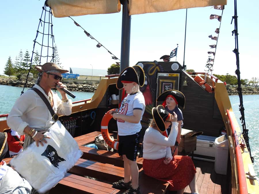 Mandurah Pirate Cruise - Watching for dolphins and water birds
