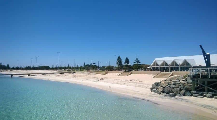 Margaret River and Busselton Jetty: Day Trip from Perth - Lunch, beer, cider, and wine in the Margaret River region