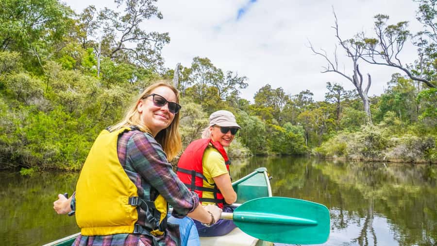 Margaret River: Guided Canoe & 4x4 Tour with Lunch & Wine - How the $154 price measures up