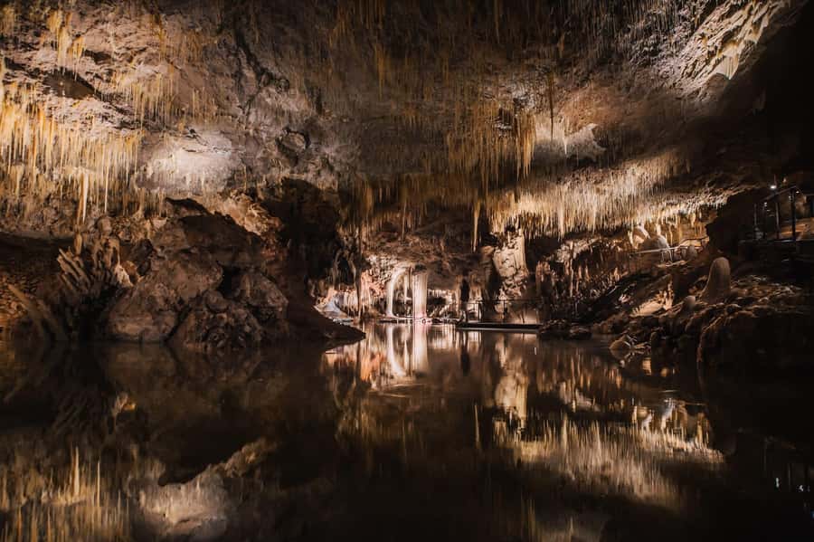 Margaret River: Lake Cave Fully-Guided Tour - Why Lake Cave feels different from other Margaret River caves