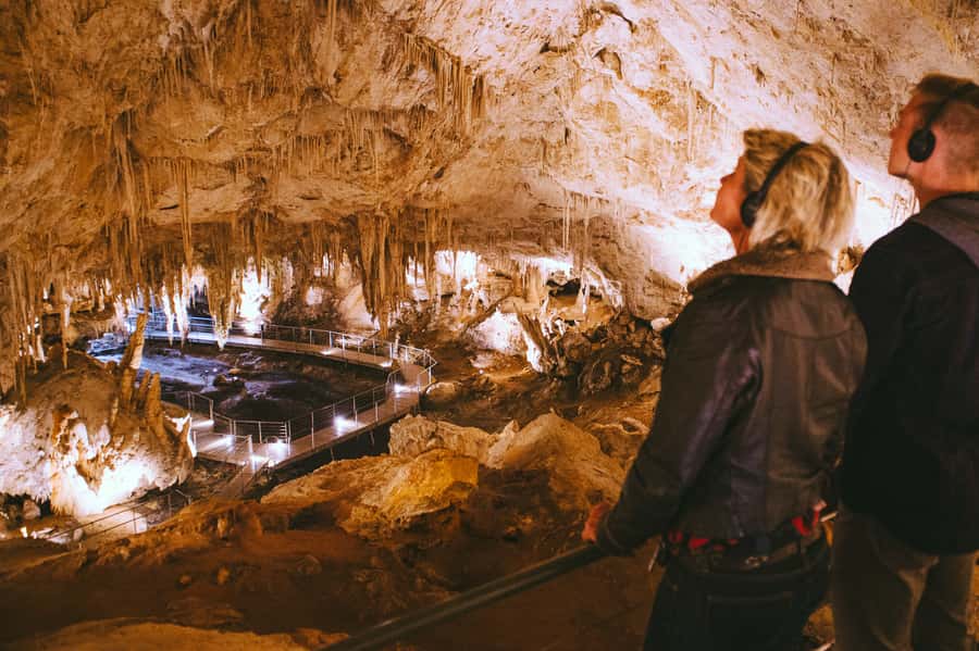 Margaret River: Self-Guided Audio Tour of Mammoth Cave - Fossils from Australia’s lost giant animals