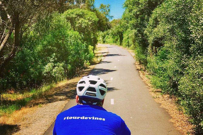 McLaren Vale Shiraz Trail Cycling Tour from Adelaide - Willunga Farmers Market on Saturdays